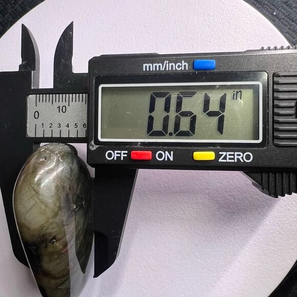 Labradorite Crystal‎ Palmstone (7) - Picture 7 of 10